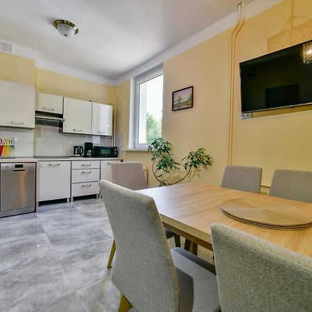 Apartament U Ewy W Kolobrzegu Podczele - 2 Sypialnie 50M2, Wifi I Darmowy Parking! Exteriör bild