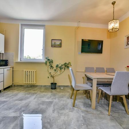 Apartament U Ewy W Kolobrzegu Podczele - 2 Sypialnie 50M2, Wifi I Darmowy Parking! Exteriör bild