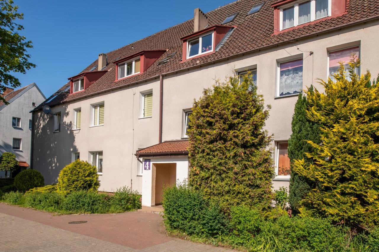 Apartament U Ewy W Kolobrzegu Podczele - 2 Sypialnie 50M2, Wifi I Darmowy Parking! Exteriör bild