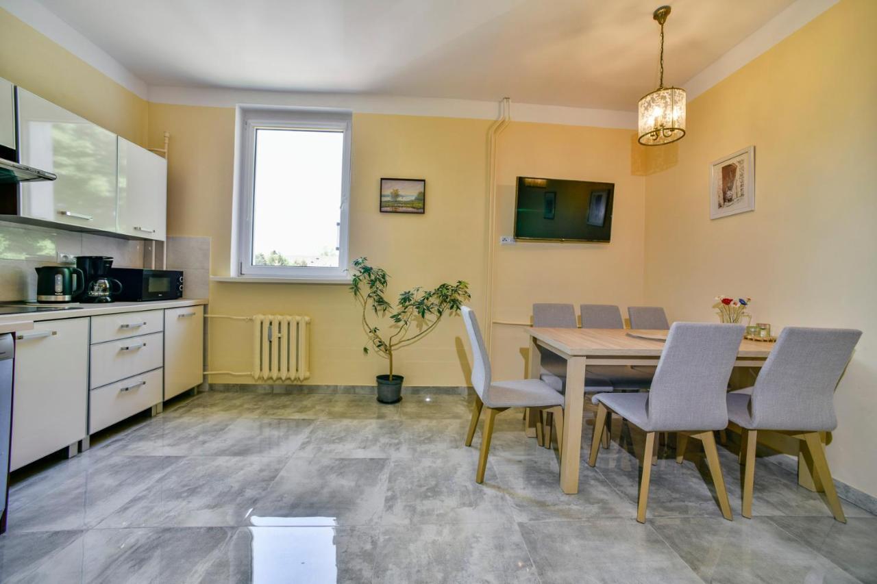 Apartament U Ewy W Kolobrzegu Podczele - 2 Sypialnie 50M2, Wifi I Darmowy Parking! Exteriör bild