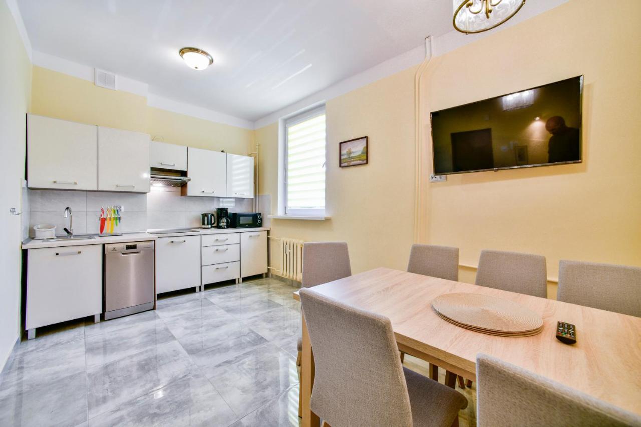 Apartament U Ewy W Kolobrzegu Podczele - 2 Sypialnie 50M2, Wifi I Darmowy Parking! Exteriör bild