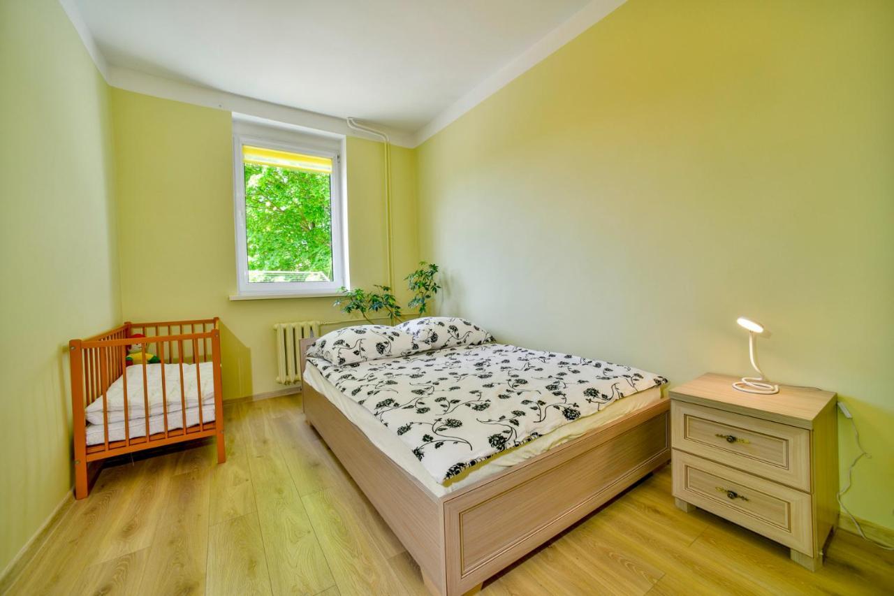 Apartament U Ewy W Kolobrzegu Podczele - 2 Sypialnie 50M2, Wifi I Darmowy Parking! Exteriör bild